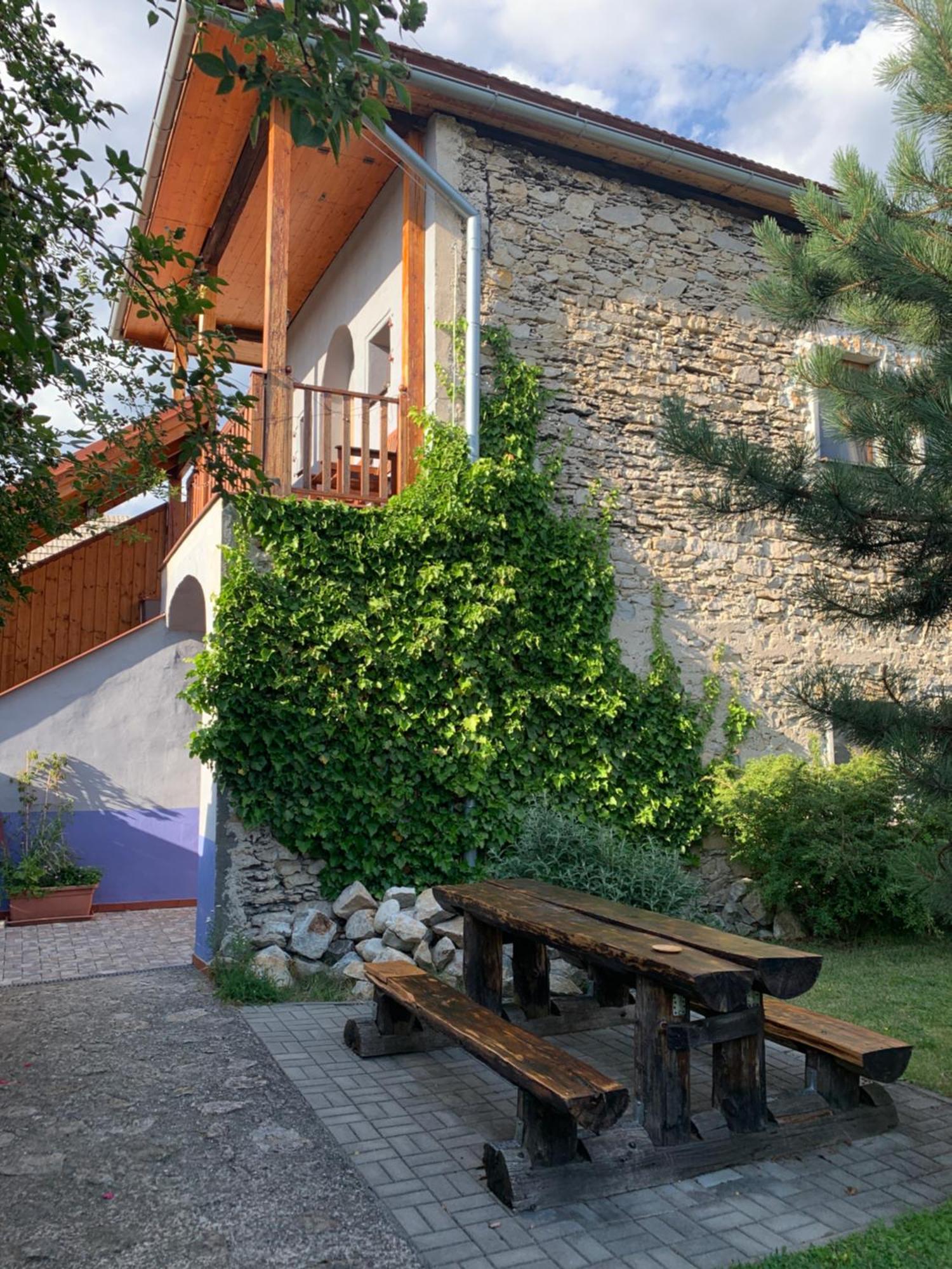 Villa Lypche Bešeňová Εξωτερικό φωτογραφία